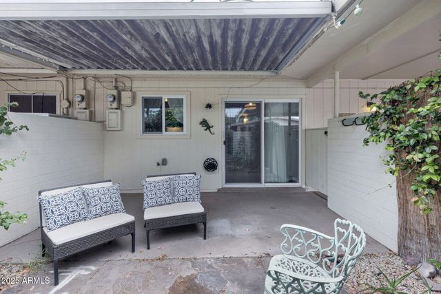 10547 W COGGINS Drive, Sun City, AZ 85351