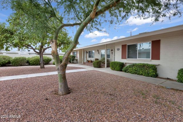 10547 W COGGINS Drive, Sun City, AZ 85351