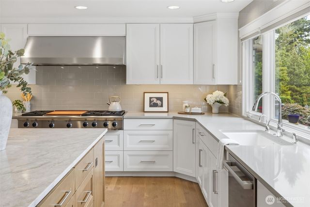 17633 NE 147th Street, Woodinville, WA 98072