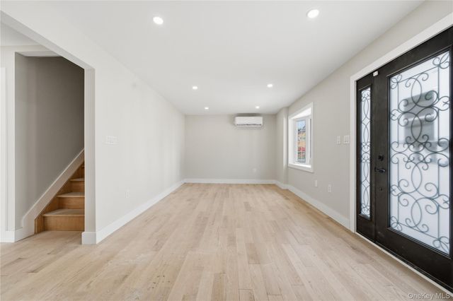 137-08 218th Street, Laurelton, NY 11413