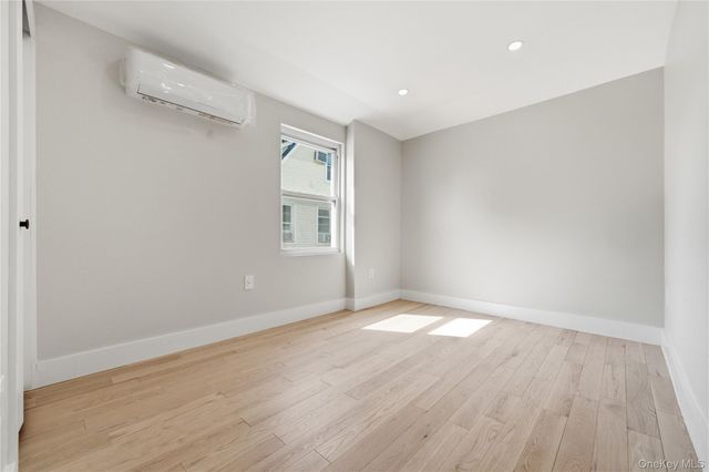 137-08 218th Street, Laurelton, NY 11413