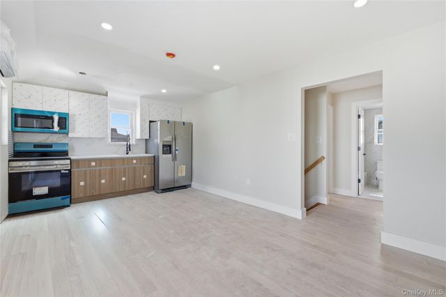 137-08 218th Street, Laurelton, NY 11413