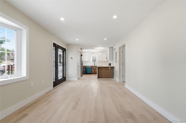 137-08 218th Street, Laurelton, NY 11413