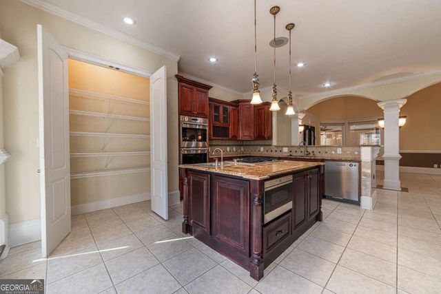 3135 Juhan Road, Stone Mountain, GA 30087