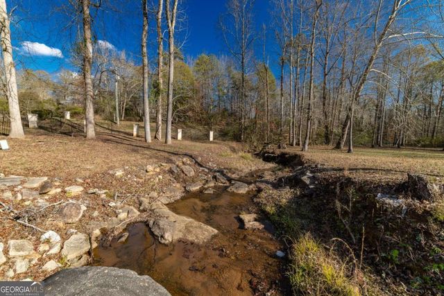 3135 Juhan Road, Stone Mountain, GA 30087