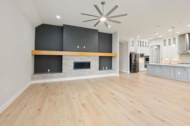 10709 Lavon BND, Austin, TX 78717