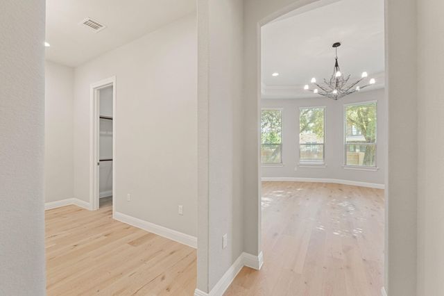 10709 Lavon BND, Austin, TX 78717