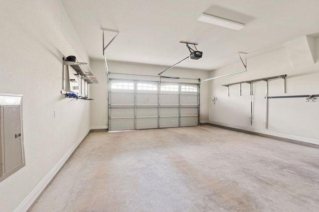 10709 Lavon BND, Austin, TX 78717