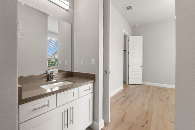 10709 Lavon BND, Austin, TX 78717