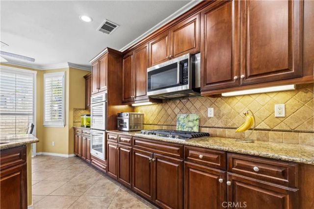 5031 Cottontail, Fontana, CA 92336