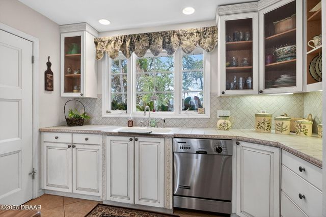 2136 John Anderson Drive, Ormond Beach, FL 32176