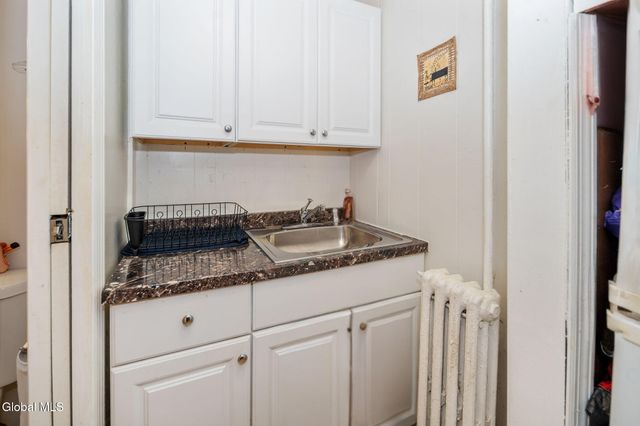 70 Willett Street, Albany, NY 12210