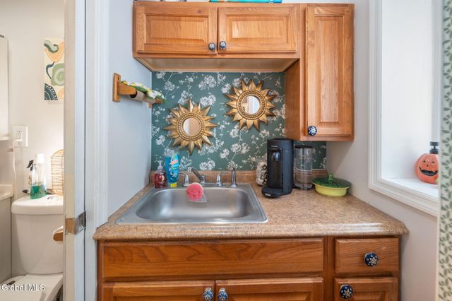 70 Willett Street, Albany, NY 12210