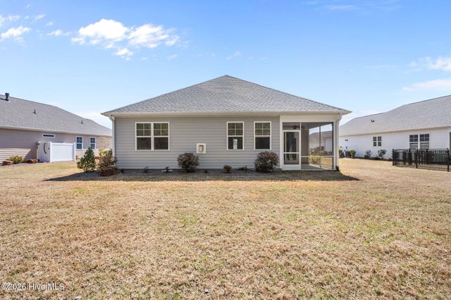 7864 Harrier Circle, Leland, NC 28451