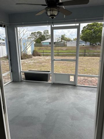 1114 SW Bellevue Avenue, Port St. Lucie, FL 34953