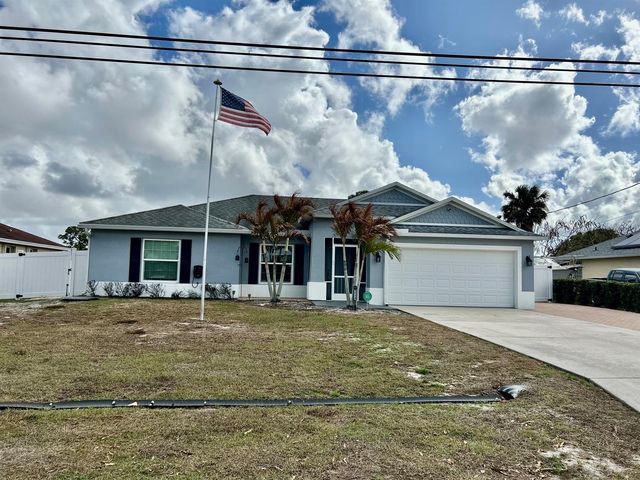 1114 SW Bellevue Avenue, Port St. Lucie, FL 34953