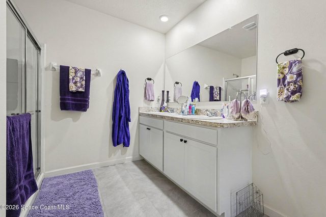 543 Old Country Road SE, Palm Bay, FL 32909