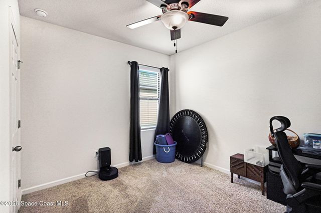 543 Old Country Road SE, Palm Bay, FL 32909