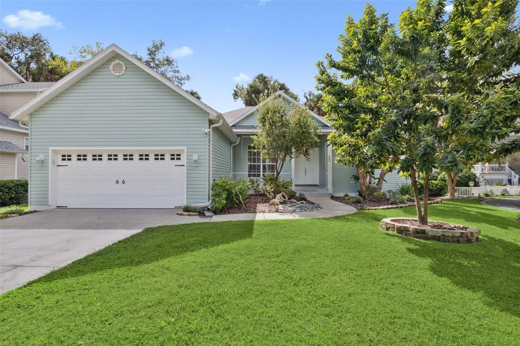 195 RIVER VILLAGE DRIVE, Debary, FL 32713