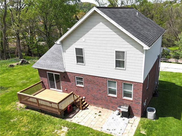 153 Sherman Ave, Etna, PA 15223