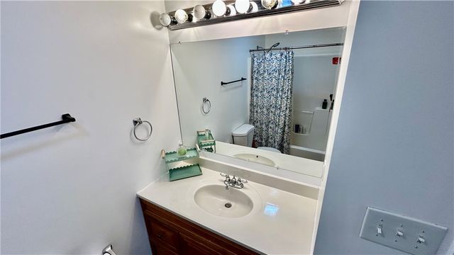 153 Sherman Ave, Etna, PA 15223