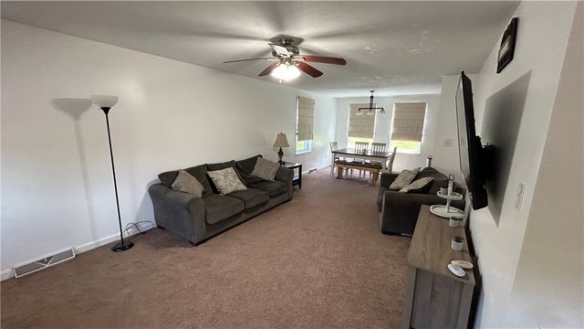 153 Sherman Ave, Etna, PA 15223