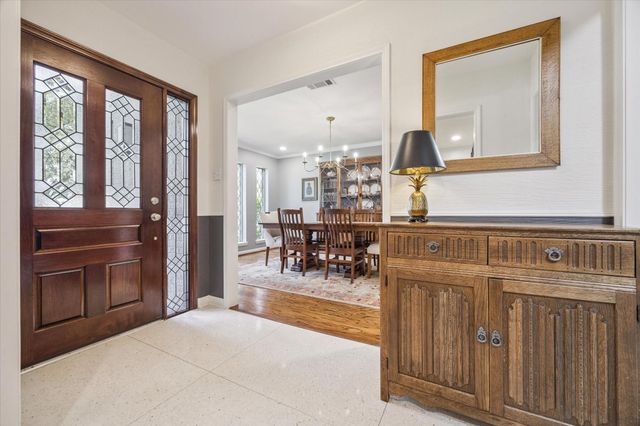 7719 Bellerive Drive, Houston, TX 77036