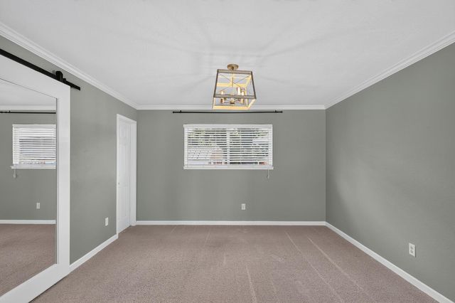 115 Elena Ct, Turlock, CA 95380