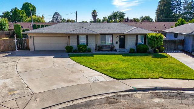 115 Elena Ct, Turlock, CA 95380