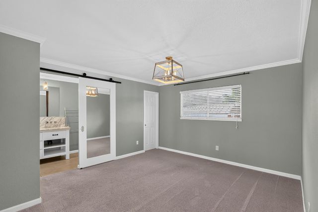 115 Elena Ct, Turlock, CA 95380