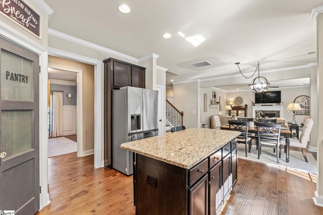 27 Laurelhart Lane, Simpsonville, SC 29681