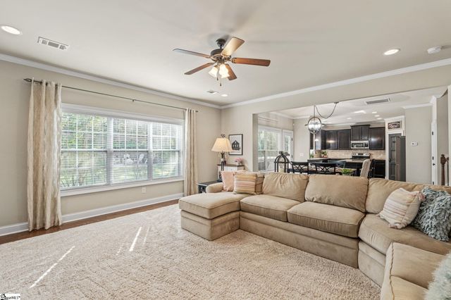 27 Laurelhart Lane, Simpsonville, SC 29681