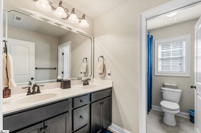 27 Laurelhart Lane, Simpsonville, SC 29681