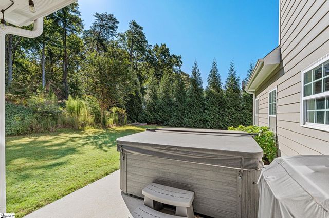 27 Laurelhart Lane, Simpsonville, SC 29681