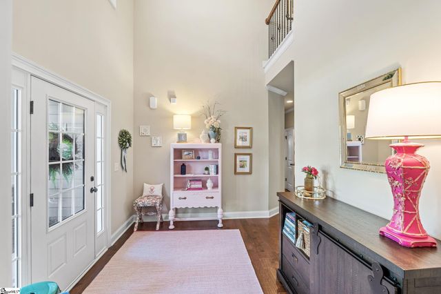 27 Laurelhart Lane, Simpsonville, SC 29681