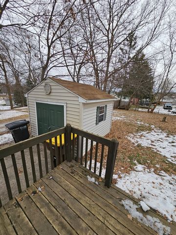 414 Quarterline Street, Portland, MI 48875