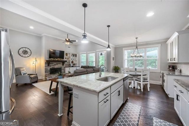 115 Rowboat Drive, Fayetteville, GA 30215