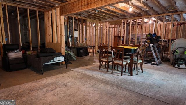 115 Rowboat Drive, Fayetteville, GA 30215