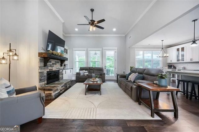 115 Rowboat Drive, Fayetteville, GA 30215