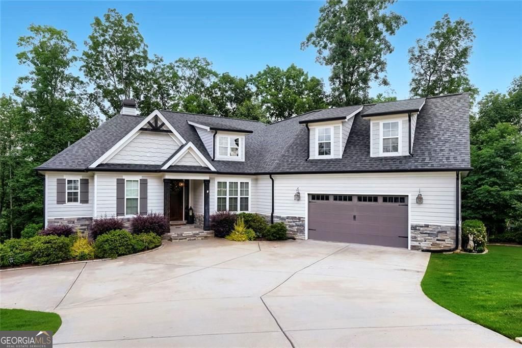 115 Rowboat Drive, Fayetteville, GA 30215