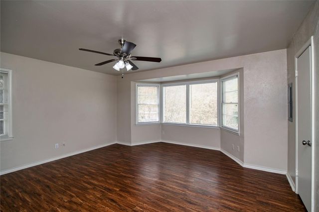 1604 Weiler Boulevard, Fort Worth, TX 76112