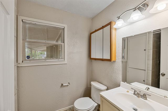 1604 Weiler Boulevard, Fort Worth, TX 76112