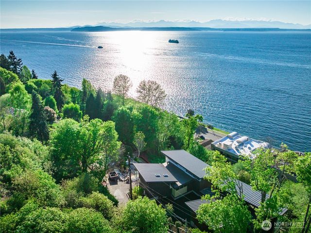 1019 California Lane SW, Seattle, WA 98116