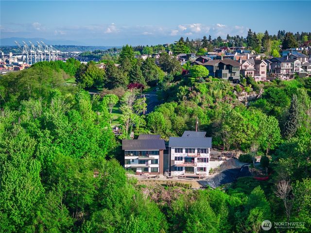 1019 California Lane SW, Seattle, WA 98116