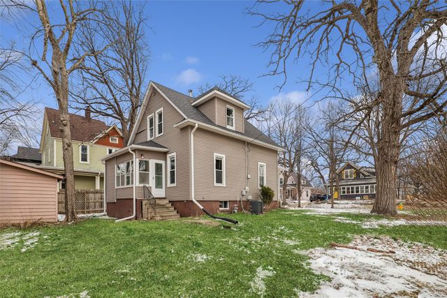 1006 26th Street, Des Moines, IA 50311