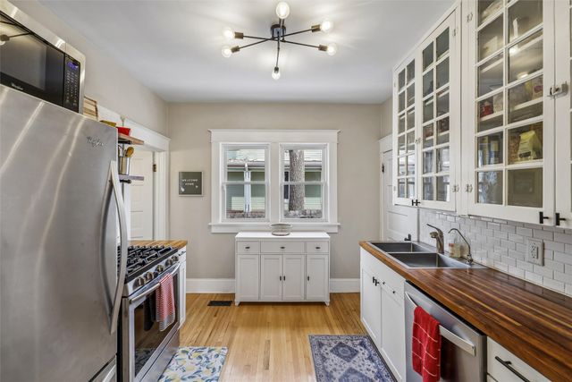 1006 26th Street, Des Moines, IA 50311