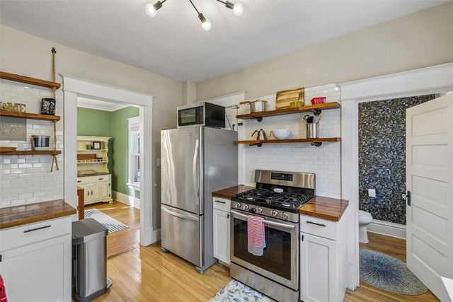 1006 26th Street, Des Moines, IA 50311