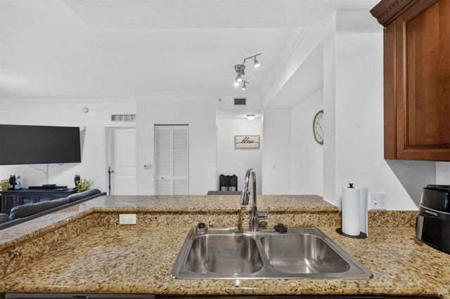 1660 Renaissance Commons Boulevard 2424, Boynton Beach, FL 33426