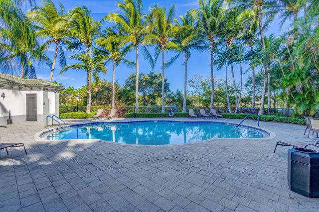 1660 Renaissance Commons Boulevard 2424, Boynton Beach, FL 33426