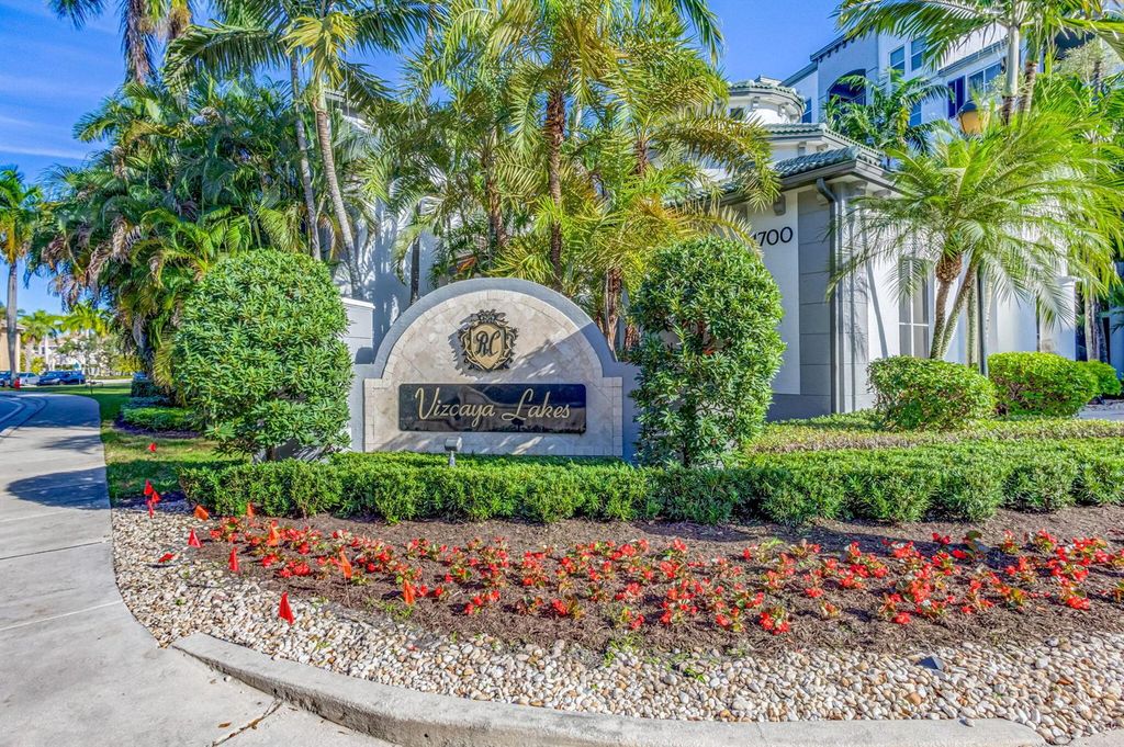 1660 Renaissance Commons Boulevard 2424, Boynton Beach, FL 33426